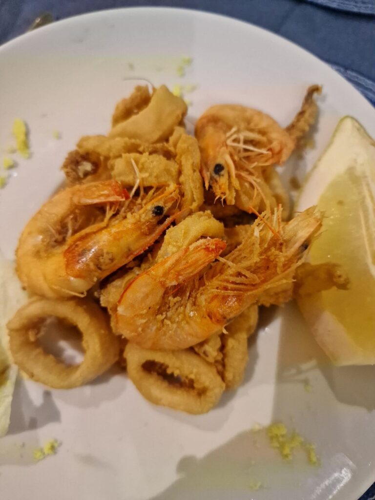 Al FuGa , Negombo, Ischia